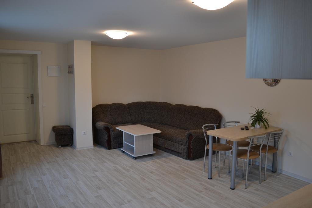 Apartamentai Vilma بالانغا الغرفة الصورة